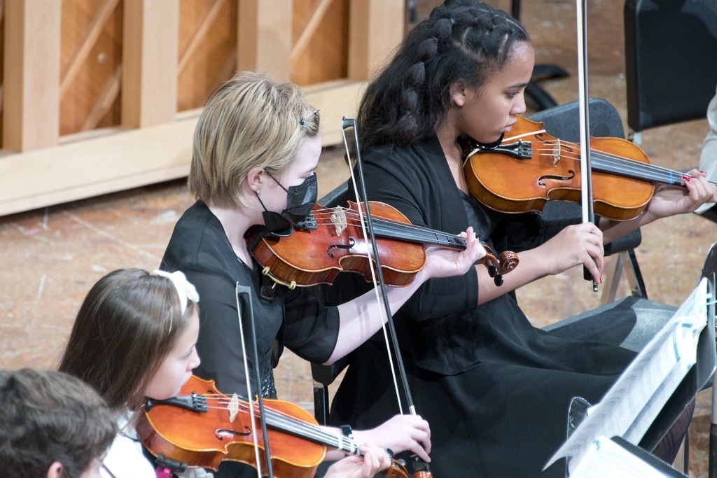 WUSD Winter Strings Concert #610 - Middle School Group A (R5)