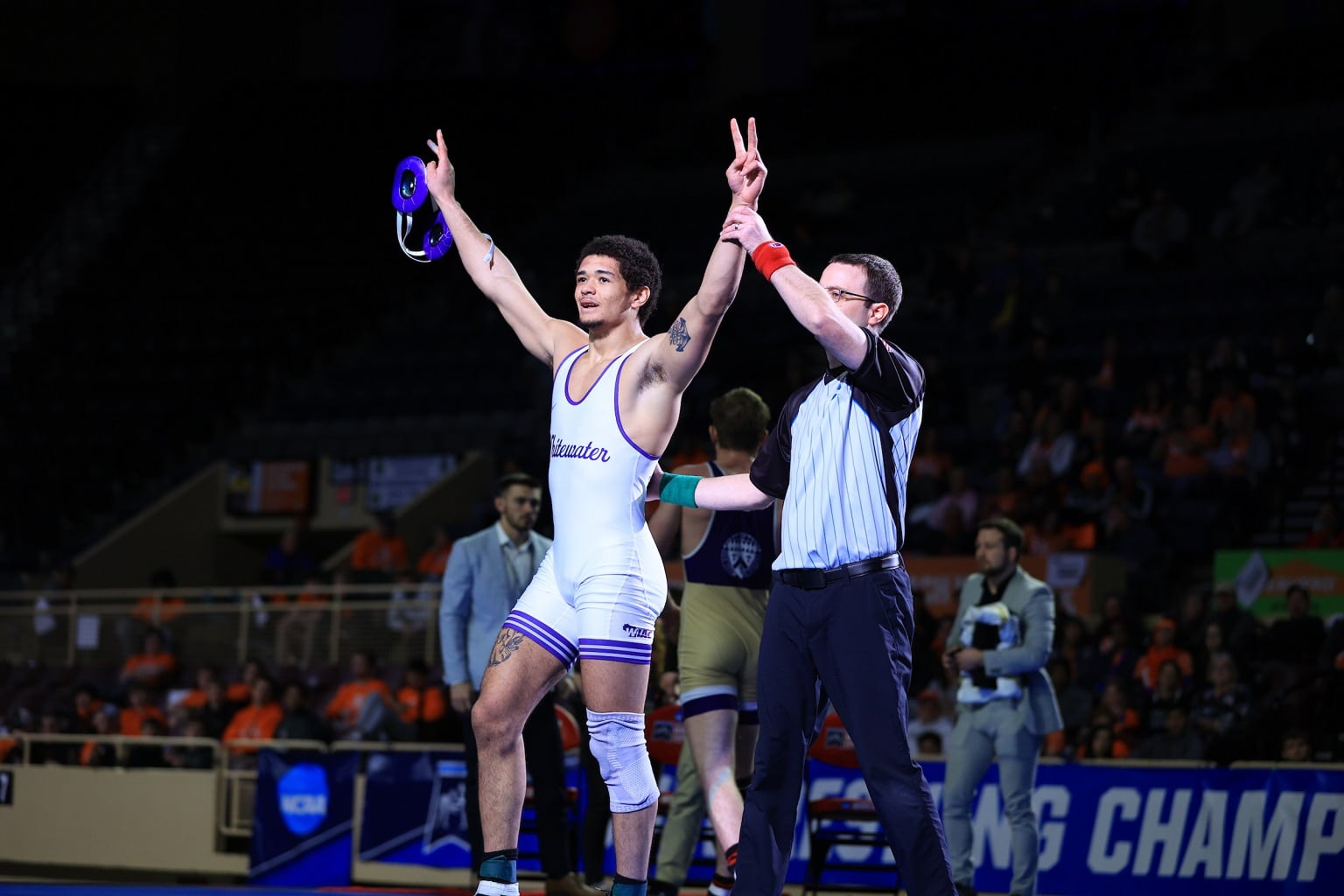 Jaritt Shinhoster Claims Second Consecutive National Title Wrestling at