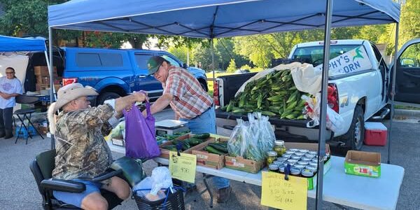 farmers-market mike
