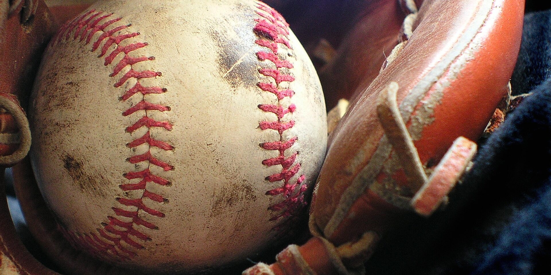 softball-1354947_1920